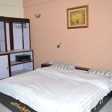 Ouaga Beach Hotel Wagadugu Zewnętrze zdjęcie
